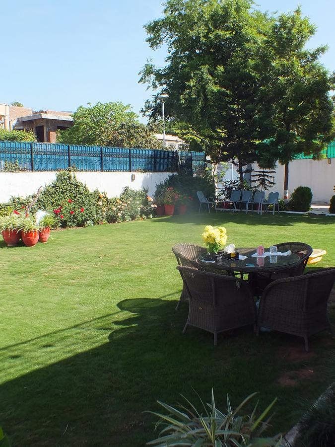 Capetown Guest House Islamabad Buitenkant foto