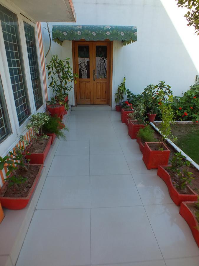 Capetown Guest House Islamabad Buitenkant foto