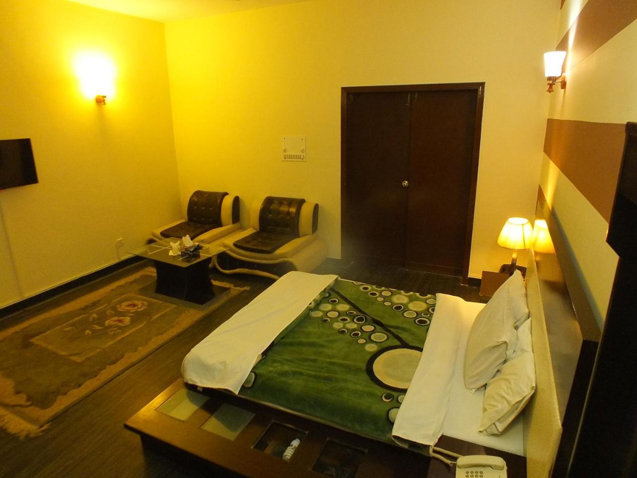 Capetown Guest House Islamabad Buitenkant foto